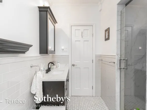 94-11 69th Avenue image 12 of 17