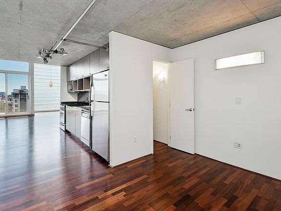 5th image of 855 Folsom St APT 520