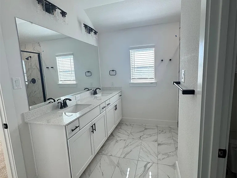 1232 Eureka Springs St — Photo 24