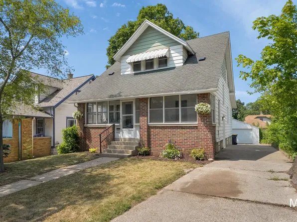 1229 Dickinson St SE, Grand Rapids, MI 49507