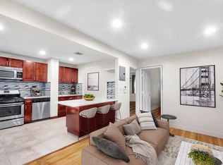 1146 Welling Ct APT 2R, Astoria, NY 11102