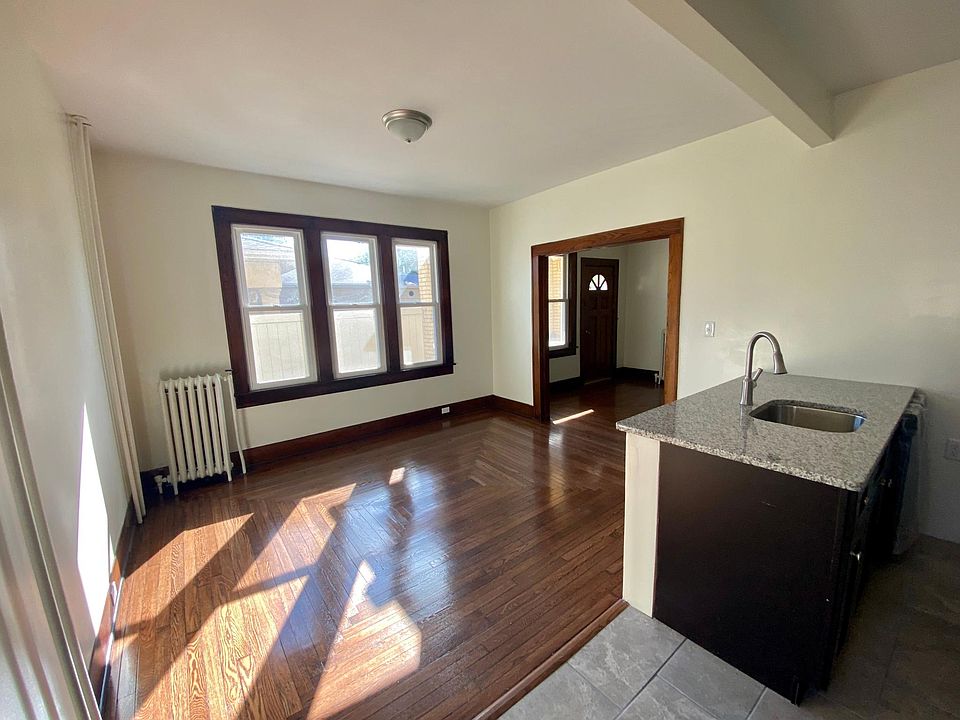 1st image of 782 Wyoming Ave #4