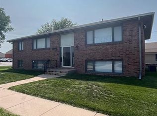 3911 N 58th St #4, Lincoln, NE 68507