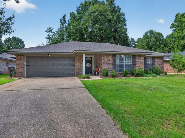 8518 Hollow Bluff Dr, Haughton, LA 71037