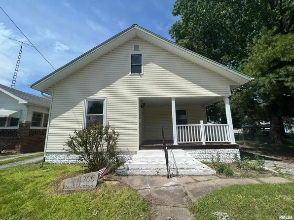 705 W Monroe St, Herrin, IL 62948