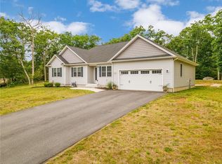 6 Victory Falls Rd, Coventry, RI 02827