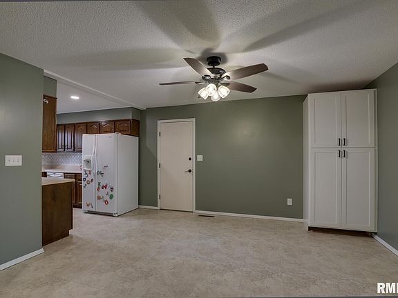 5th image of 1601 S 30th St