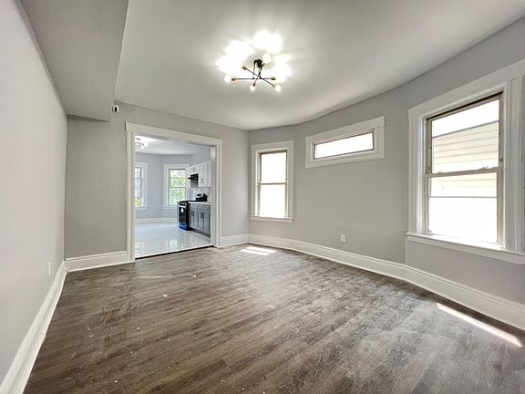 2nd image of 231 N 18th St Floor 2