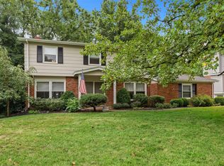 254 Pine Tree Ln, Ballwin, MO 63011