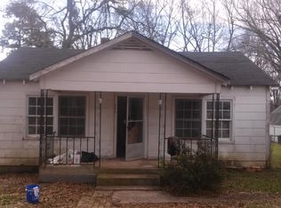 206 Marion St, Laurens, SC 29360