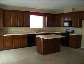 2nd image of 40179 Torrey Pines Rd