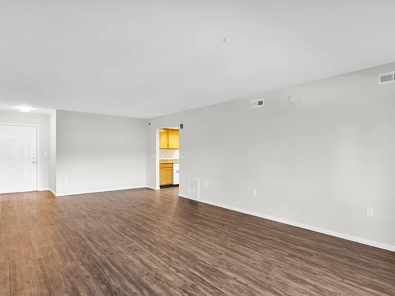 1102 E Colorado Ave — Photo 21