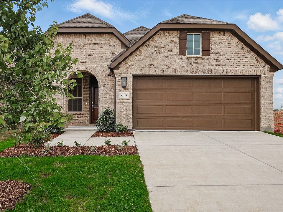 1st image of 813 Antioch Dr