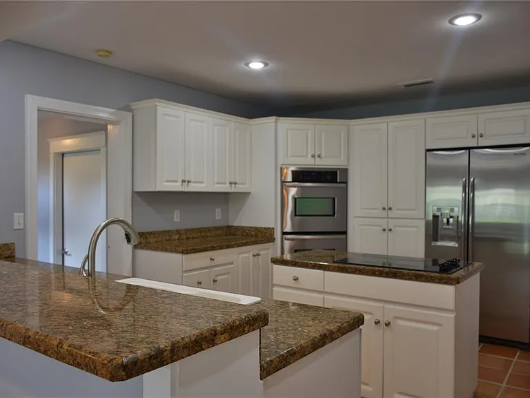 3012 W Fair Oaks Ave — Photo 9
