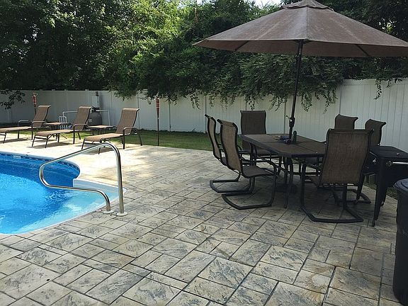 18'x36' Salt Water Pool