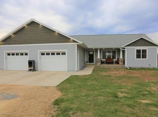 18635 Icecastle Rd, Sparta, WI 54656