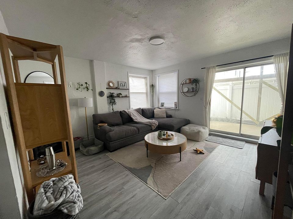 1st image of 1207 Park Ave