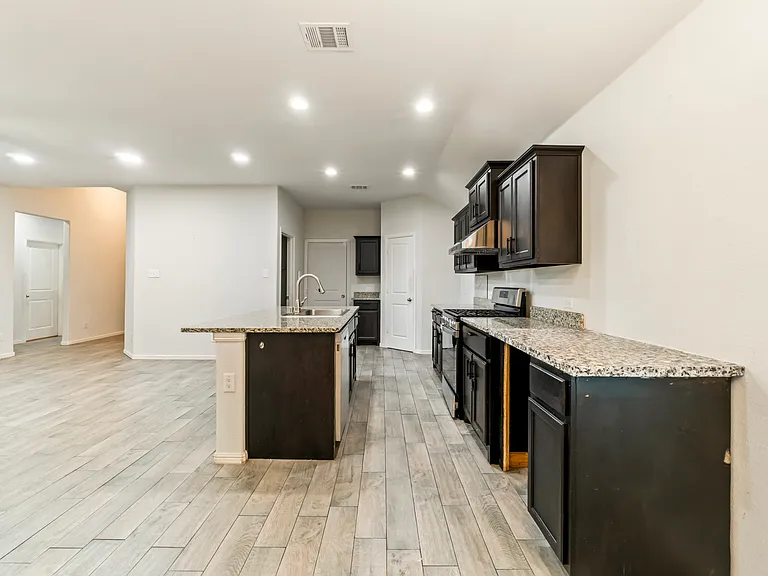 9717 Snowbell Ln — Photo 10