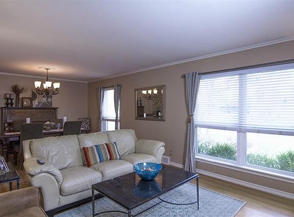 5th image of 6868 Blackwood Dr