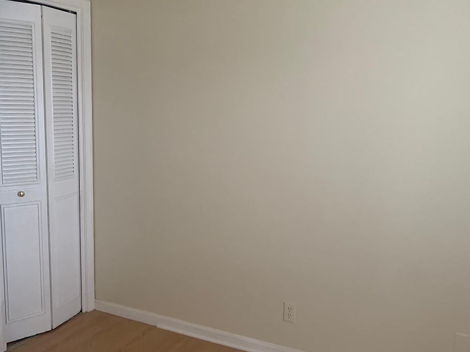 1st image of 3704 Noblitt Dr APT 4