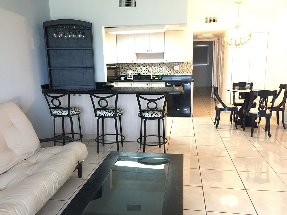 2nd image of 300 Oregon St APT 303