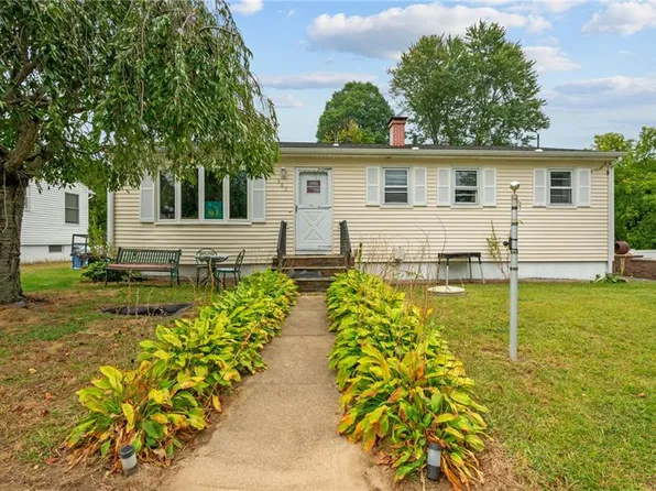 180 Hollis Ave, Warwick, RI 02889