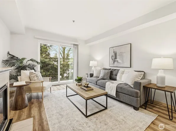 9057 Greenwood Avenue N #102, Seattle, WA 98103