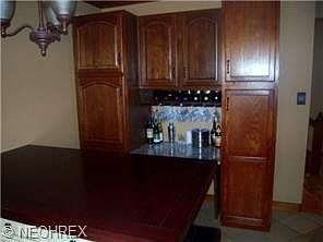 3rd image of 6544 Glenallen Ave