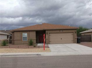 5803 Wales Dr, Sunland Park, NM 88008