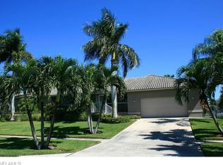 565 Spinnaker Dr, Marco Island, FL 34145