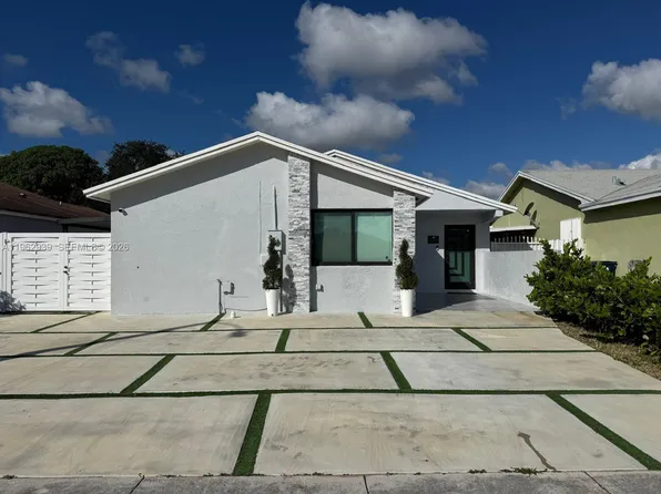 19234 SW 121st Ct, Miami, FL 33177