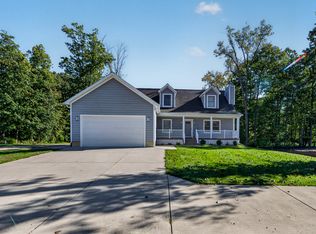 11139 Abbey Ln, New Buffalo, MI 49117