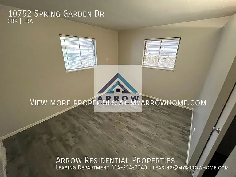 10752 Spring Garden Dr — Photo 9