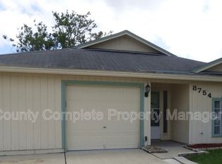 8754 Buzz Ct, Jacksonville, FL 32216