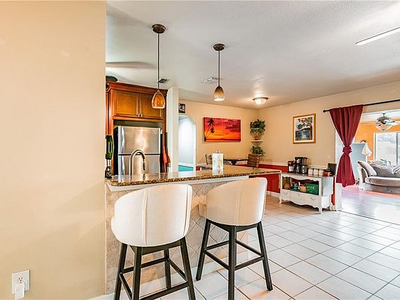 4th image of 5403 Oak Cradle Ct