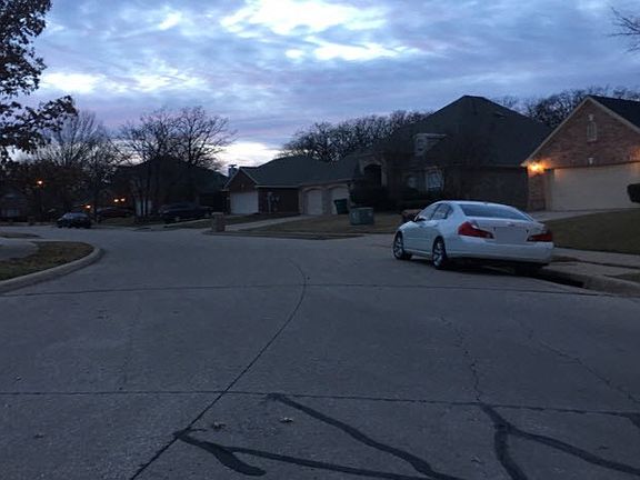 4th image of 1209 Wooded Creek Cir