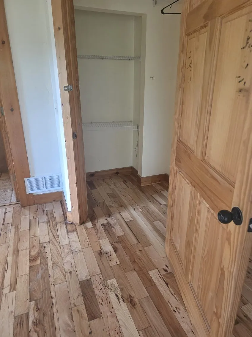 2 bed, 2255 sqft, $1,500 — Photo 3