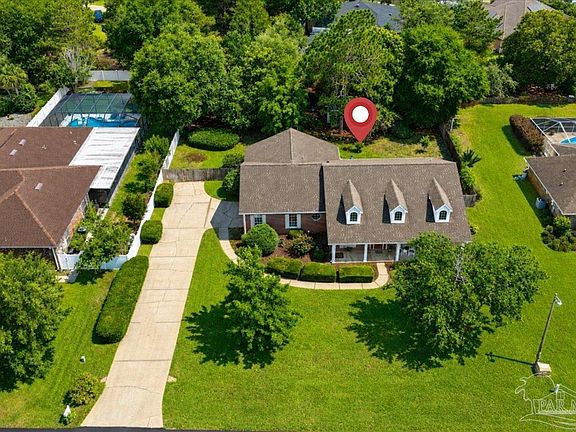 3rd image of 2555 Holley Pl