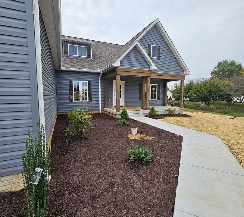 1st image of 121 Kitchens Orchard Rd