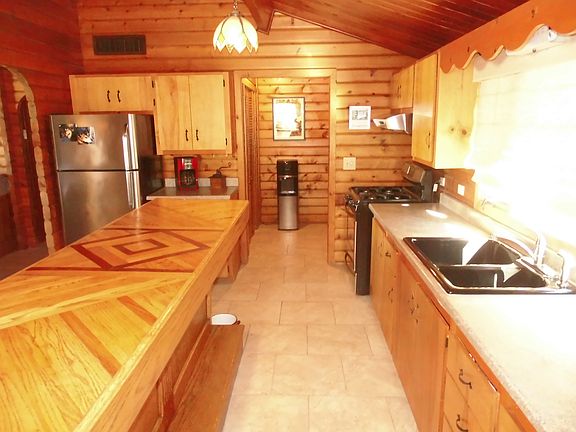 3rd image of 1602 Dorado Dr