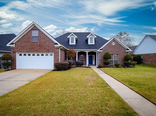 1202 Ashlea Place Dr, Bryant, AR 72022