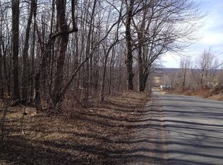 Cemetery Rd, Hamlin, PA 18427