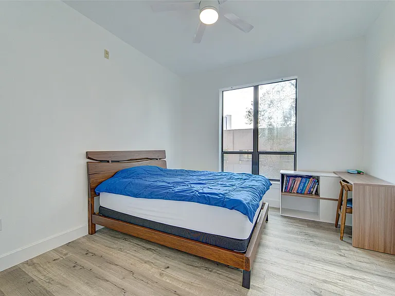 1901 Post Oak Blvd #3105 — Photo 16