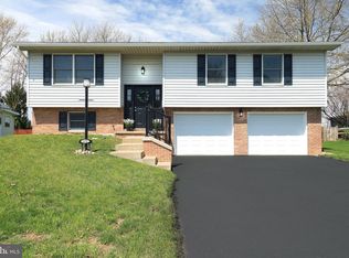 2670 Penbrook Ln, State College, PA 16801
