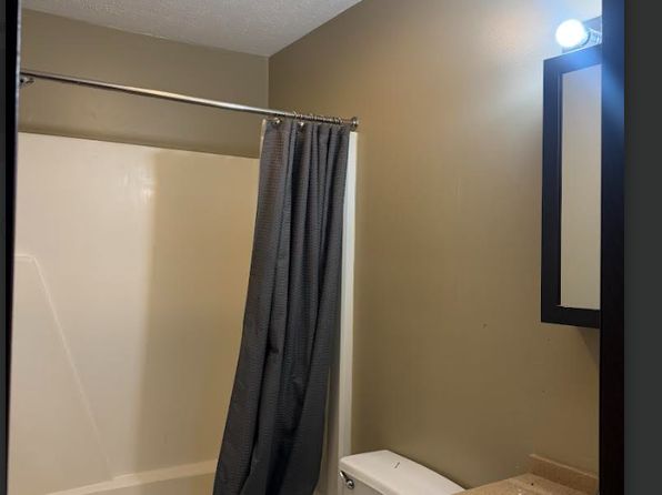 612 W Highland Ave APT 21