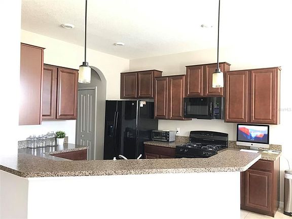 3rd image of 8610 Savory Walk Dr