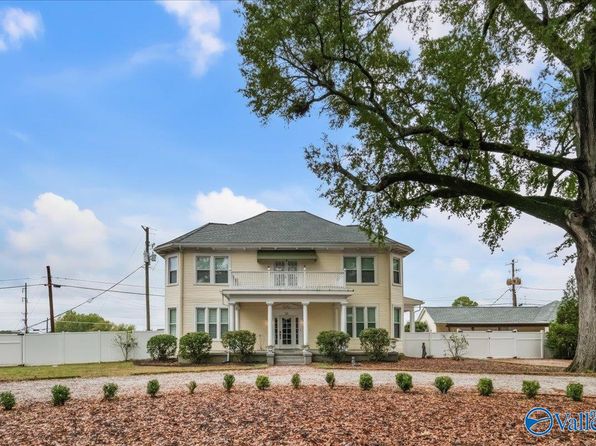 28 Shoals Blvd