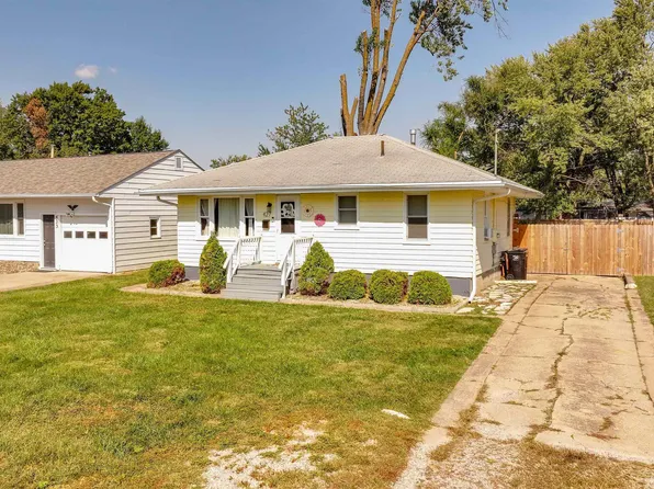 427 Elmdale Ave, Ottumwa, IA 52501