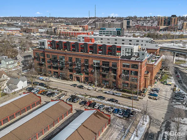 600 Broadway Ave NW APT 406, Grand Rapids, MI 49504