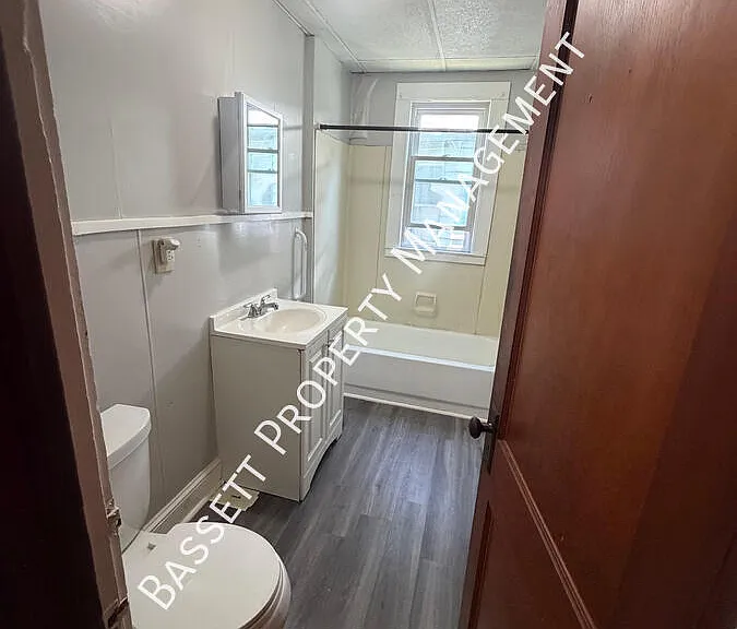 1171 W Main St #2 — Photo 11